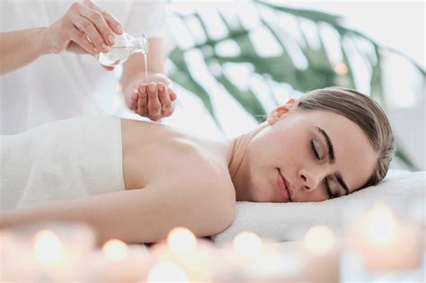 Massage sensuel complet du corps Massage érotique Vesoul